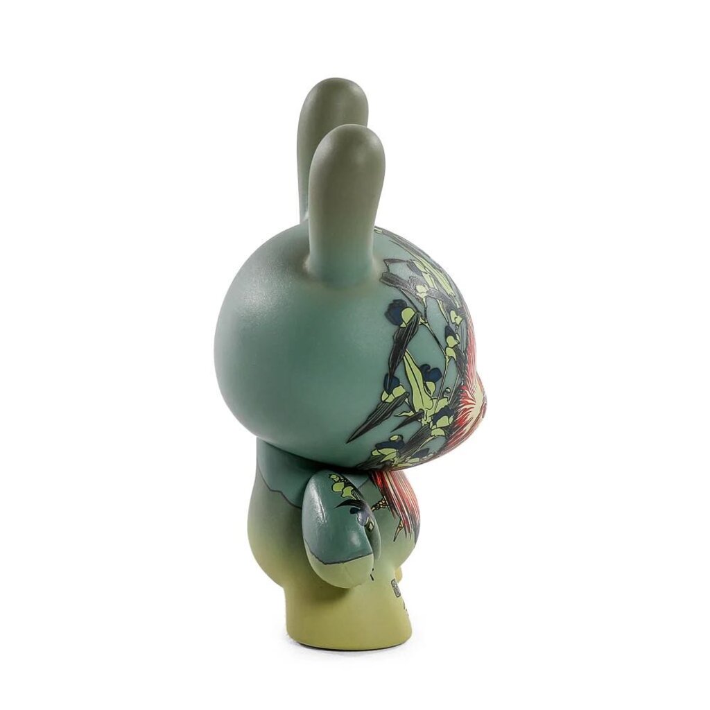 THE MET 3-INCH SHOWPIECE DUNNY - KATSUSHIKA HOKUSAI - ROOSTER, HEN AND CHICKEN WITH SPIDERWORT