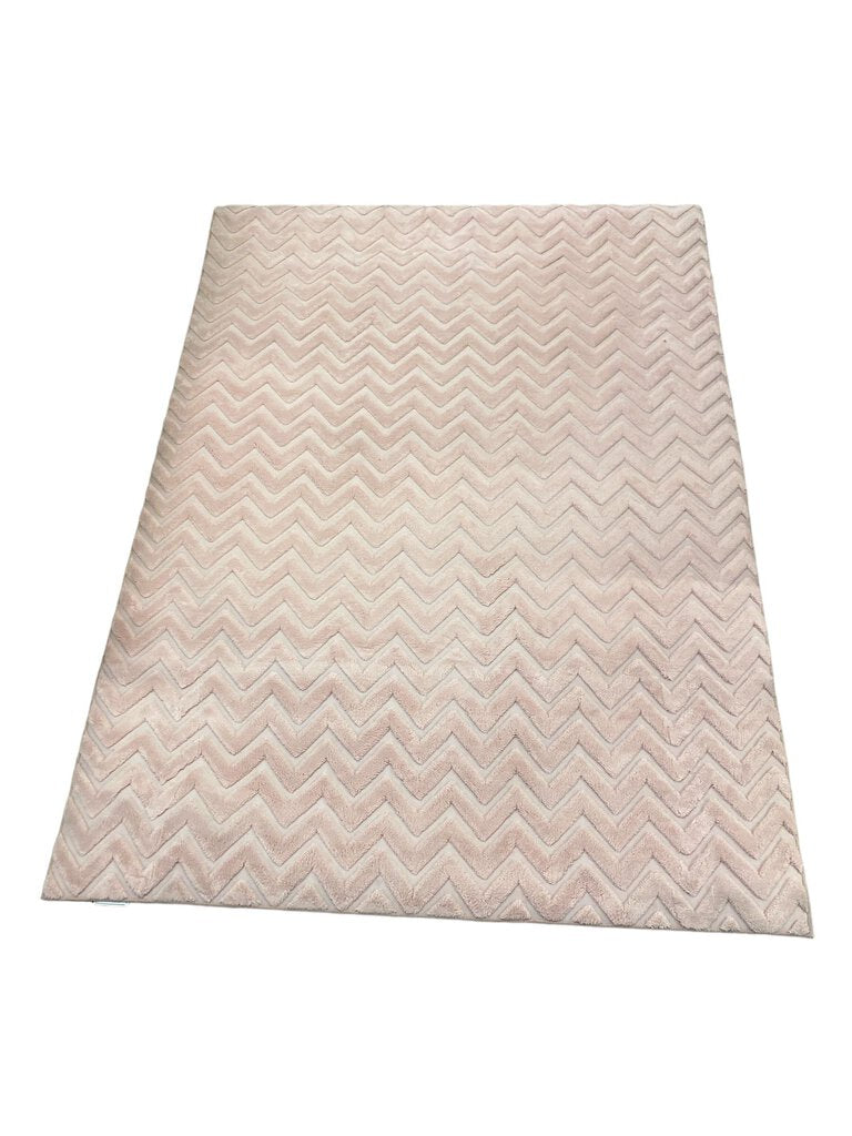 Area Rugs Tan Grey or Pink 5x7