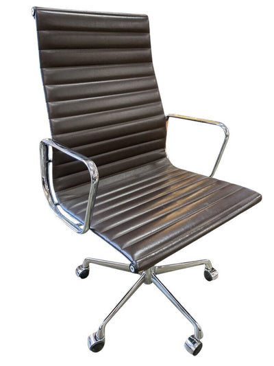 ICF Leather Eames Aluminum Group Management Chair (English Authorized Version of Herman Miller)