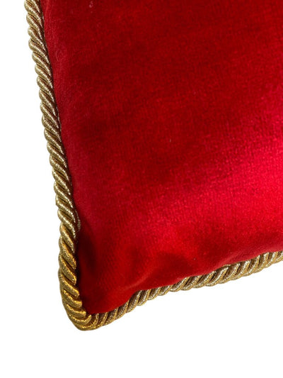 Velvet King Pillow