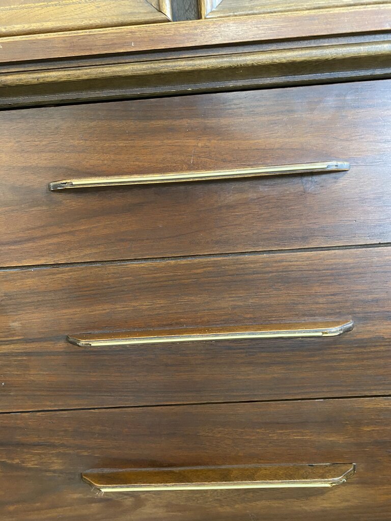 MID CENTURY BASSETT GENTLEMAN'S CHEST