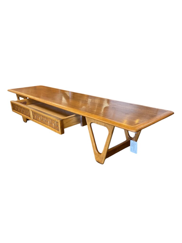 MID CENTURY LANE "PERCEPTION" COFFEE TABLE
