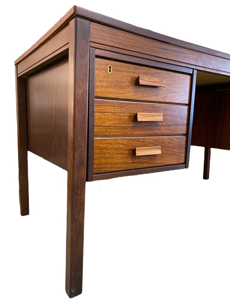 Scandinavian Modern Rosewood Desk PS Heggen of Norway (original key in left drawer)