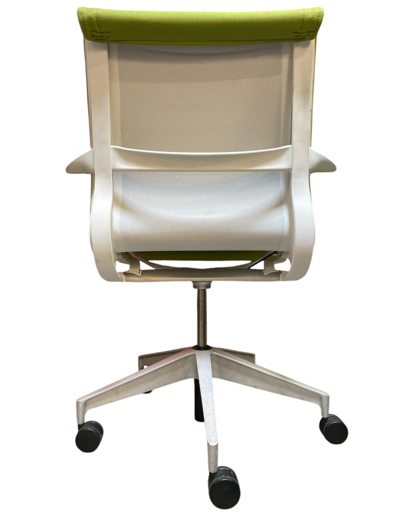 Herman Miller Setu Swivel Chair
