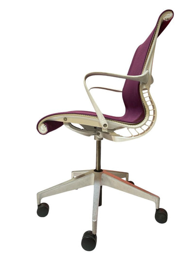 Herman Miller Setu Swivel Chair