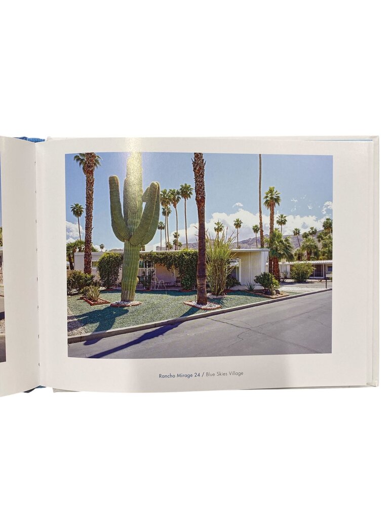 Small Dreams: 50 Palm Springs Trailer Homes - Hardcover