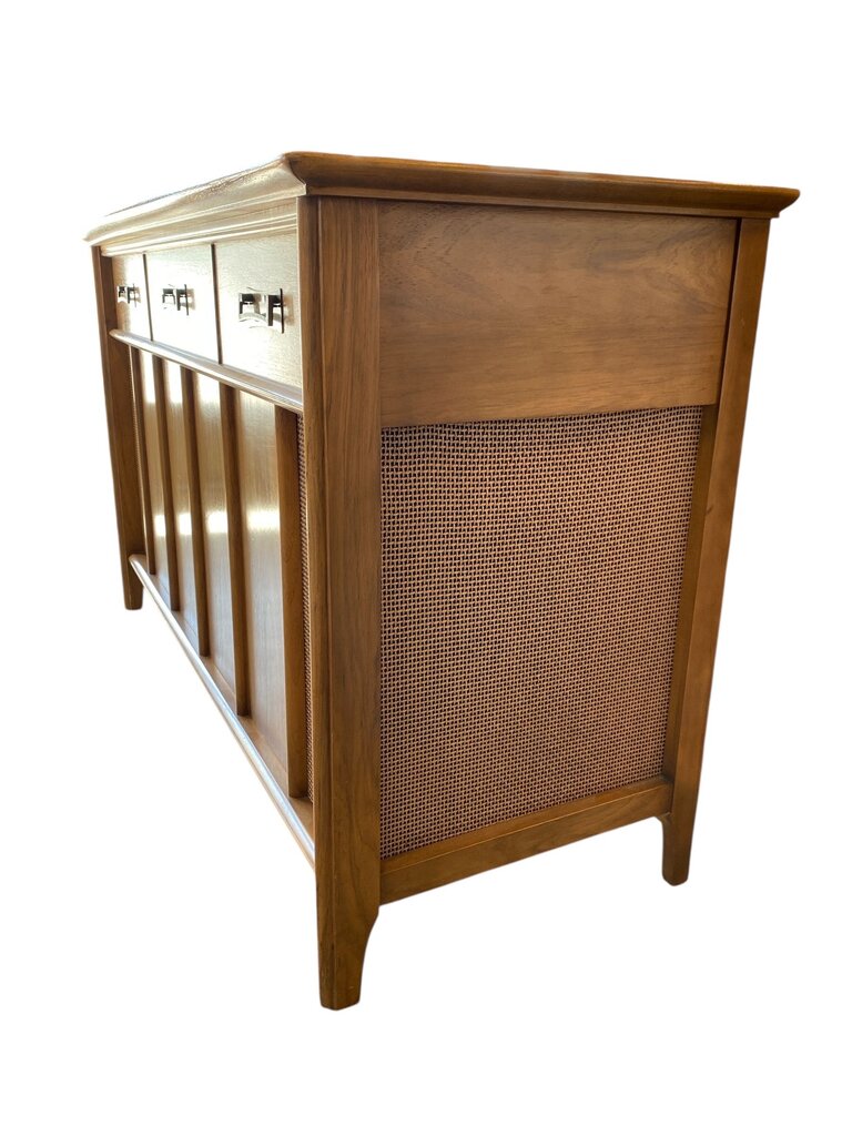 Mid Century MAGNAVOX Stereophonic High Fidelity Record Changer Player Stereo Console