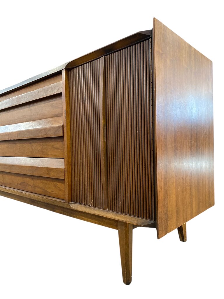 Mid Century Lane First Edition China Cabined