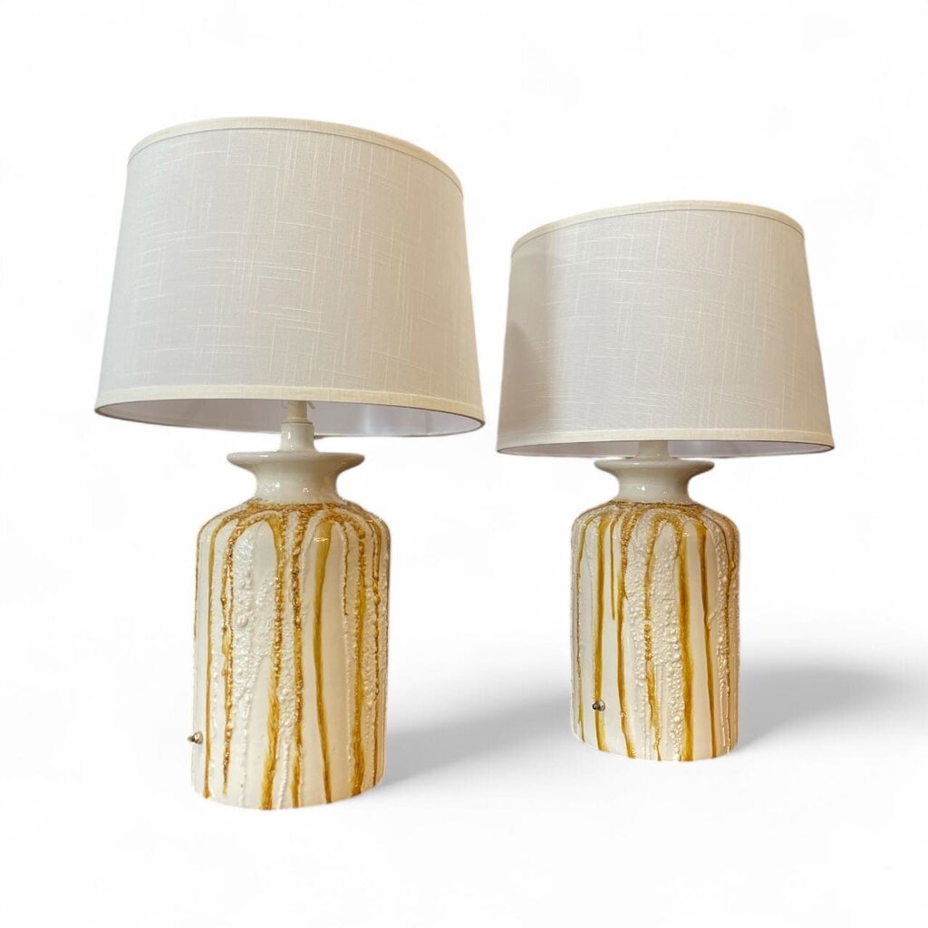 Mid Century Pair of Lava Glaze Drip Ceramic Lamps (Set of 2)