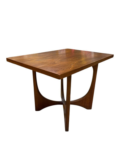 Brasilia End/Side Table