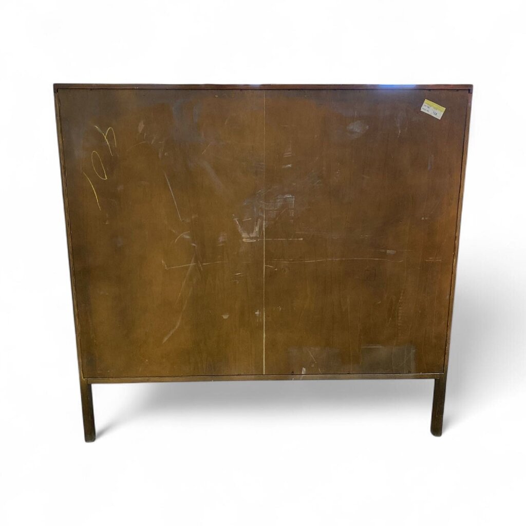 Mid-Century Modern Paul McCobb Calvin Group Bachelor "LINEAR" Chest Dresser