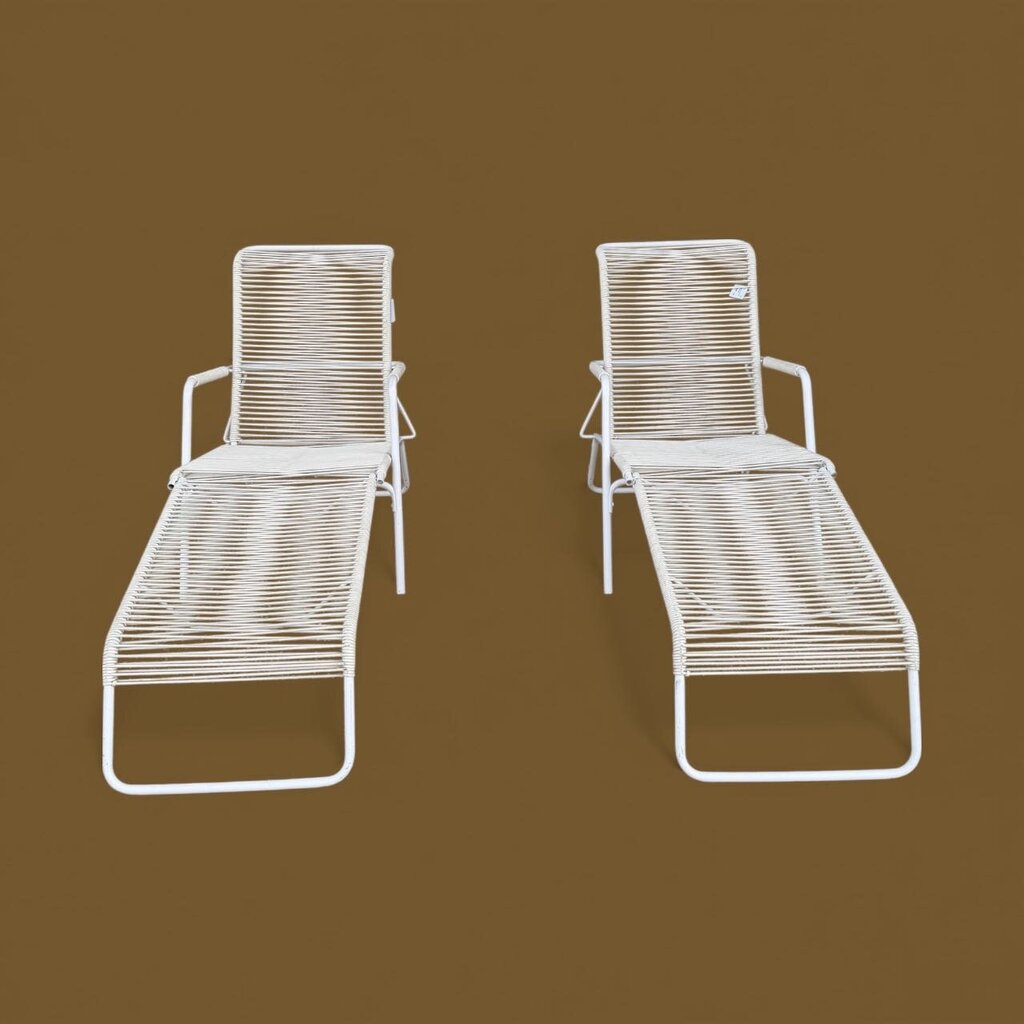 MCM Aimes Aire / Brown Jordan Chaise in White