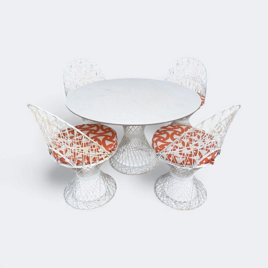 MCM Russell Woodard Outdoor Dining Set with 47" Table and Four Chairs (Set of 5)