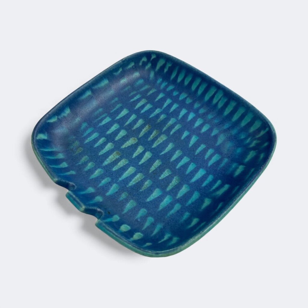 Mid Century Raymor Italian Ceramic in Blues