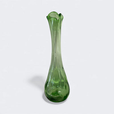 Vintage MCM Green Glas Swung Vase