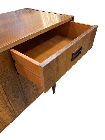 Mid Century Danish Modern Rosewood 6 Drawer Chest