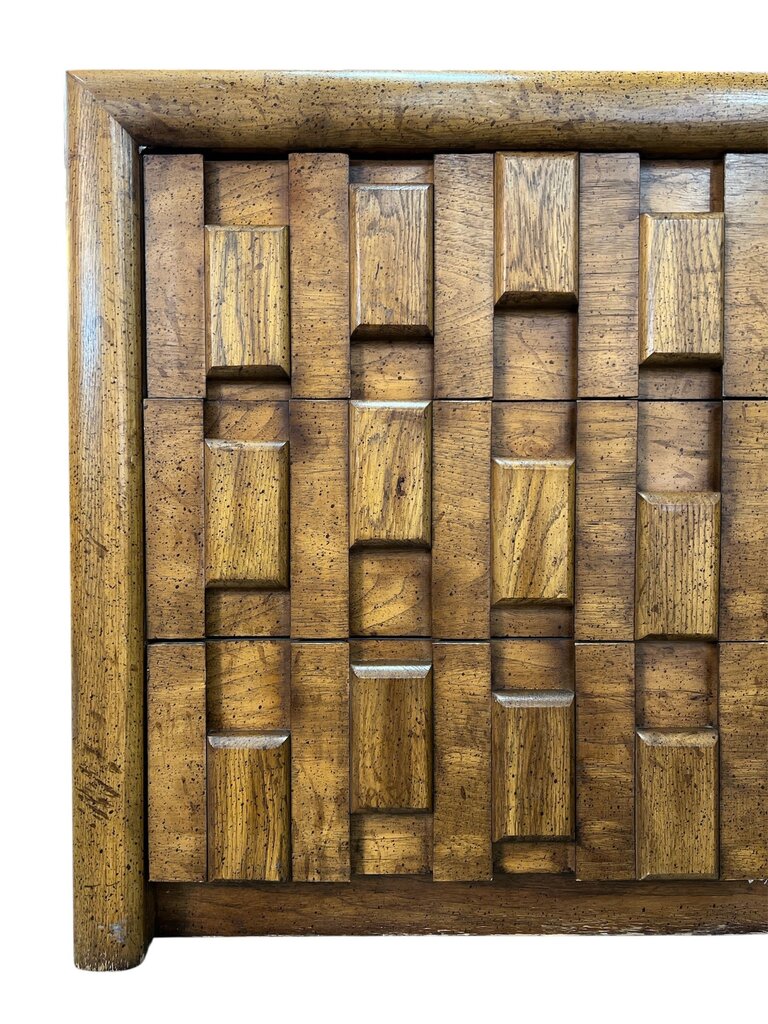 Mid Century 9 Drawer Dresser