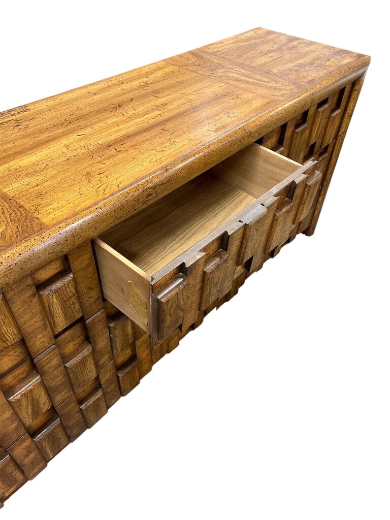 Mid Century 9 Drawer Dresser