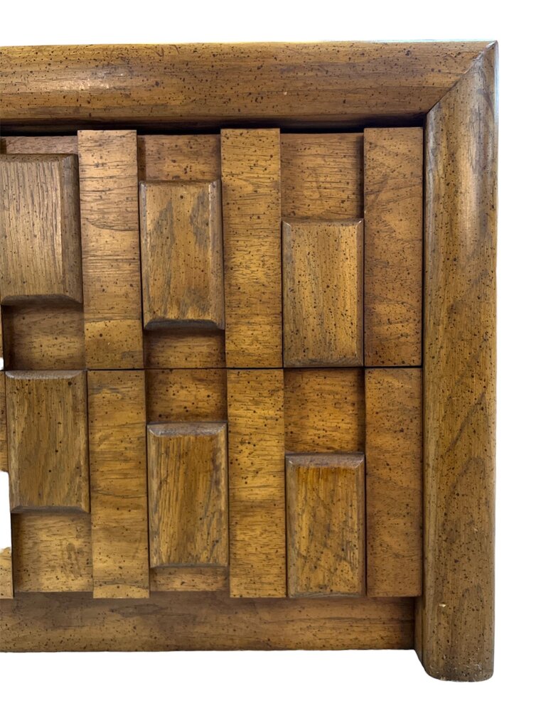 Mid Century Pair of Nightstands (Set of 2)