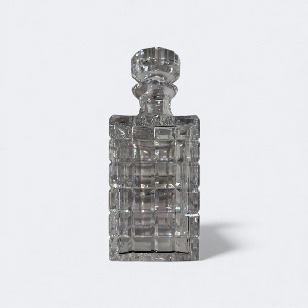 Atlantis Leaded Crystal Decanter with Gridded Design