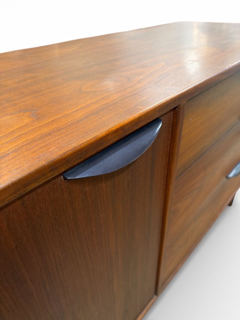 Jens Risom Mid Century Modern Walnut Credenza