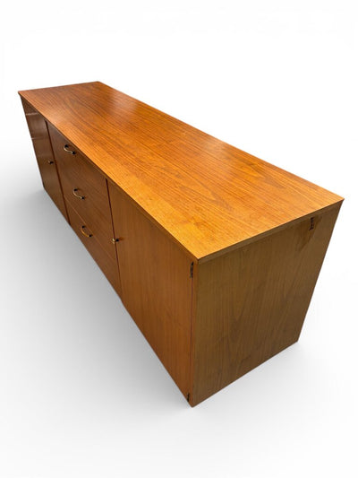 Lane Mid Century Modern Walnut Credenza