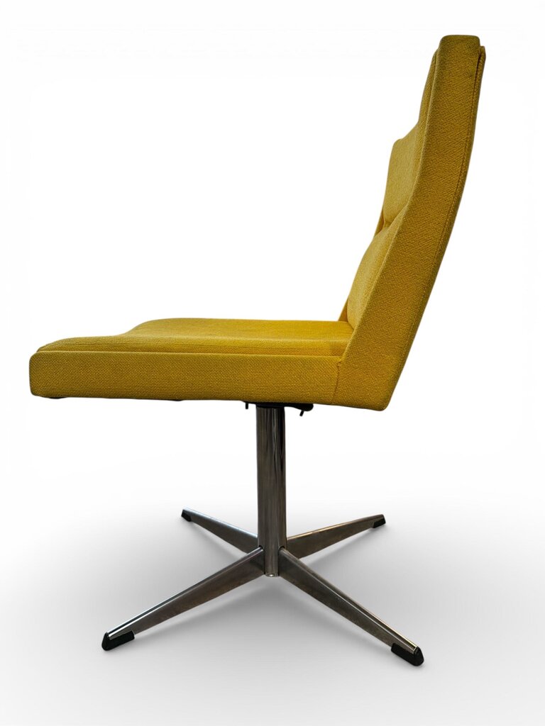 Mid Century Doerner Faultless Style Chair