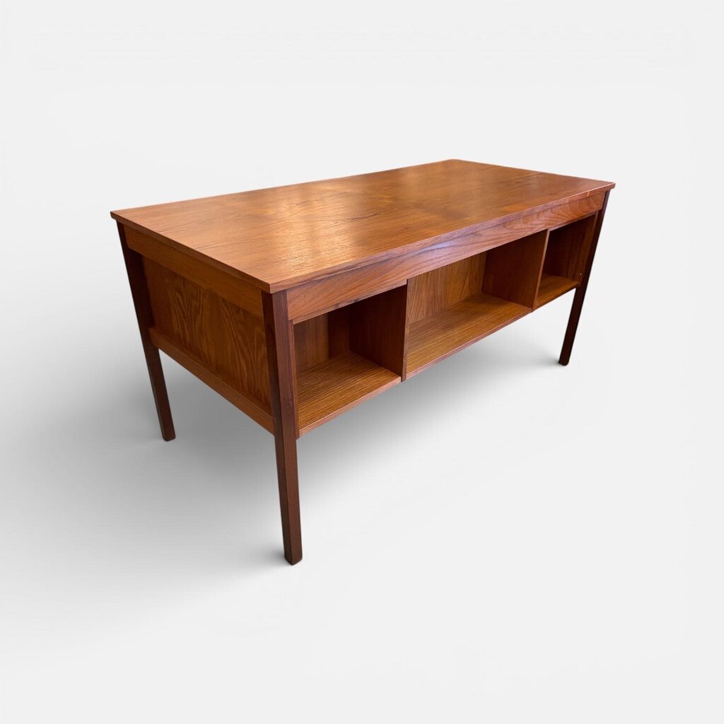 Danish Modern Md century Teak Desk with Original Key - Exceptional Condition