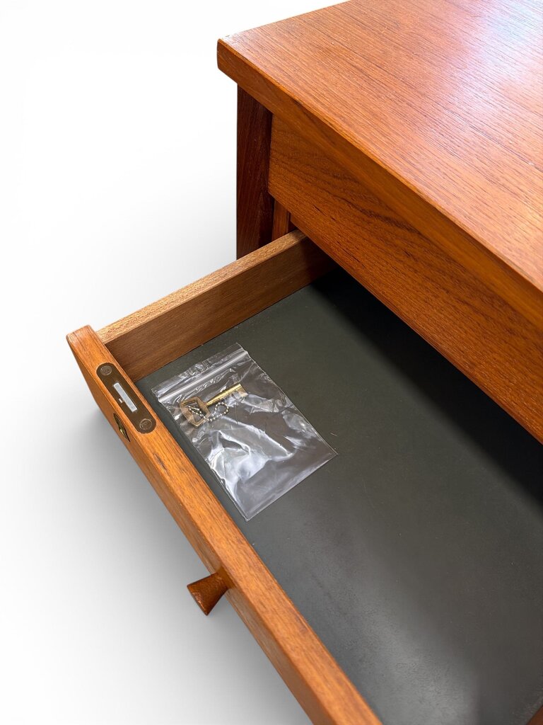 Danish Modern Md century Teak Desk with Original Key - Exceptional Condition