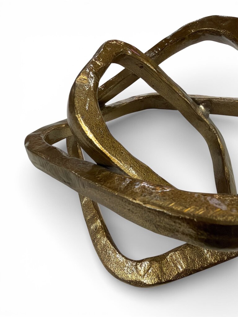Hammered Metal Knot