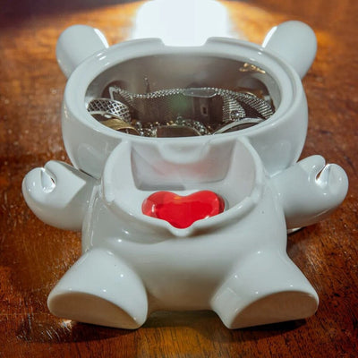 L.I.E. (LOVE ISN’T EASY) Dunny Ceramic Ashtray: PURE Edition