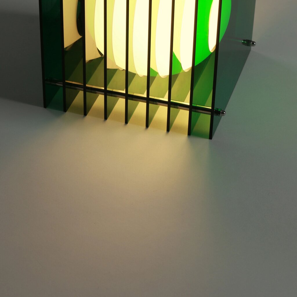 LớP Small Square in Green Acrylic