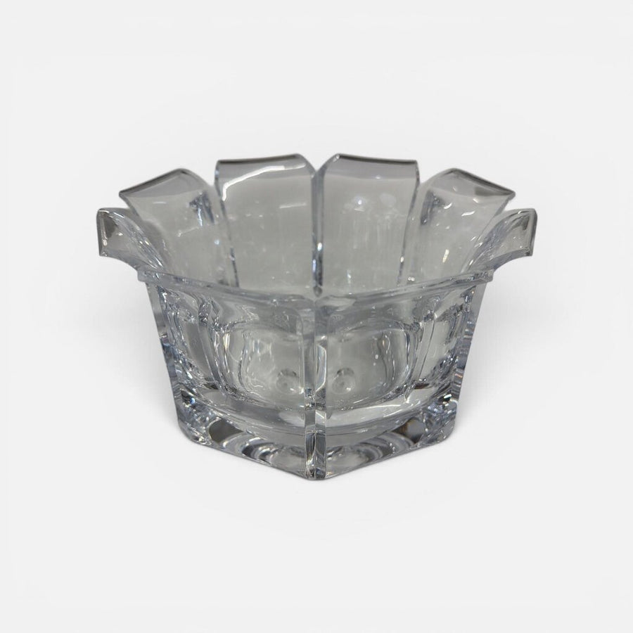 Mid Century Modern Lucite Display Bowl - Luxurious