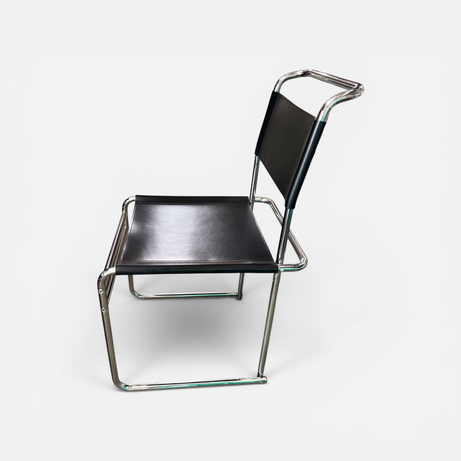 Marcel Breuer Set of 4 Dining Chairs