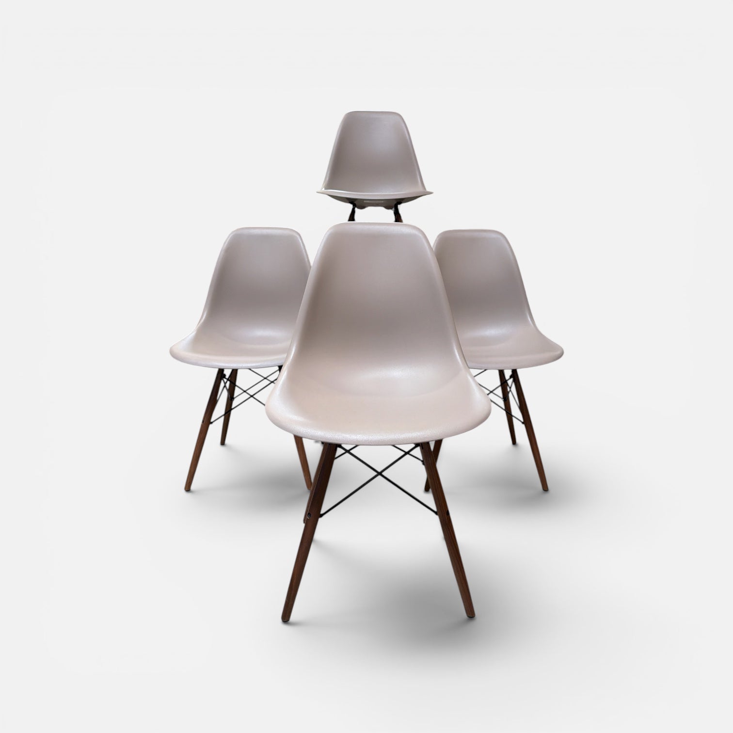Eames  Set of 4 Molded Plastic Dining Side Chair