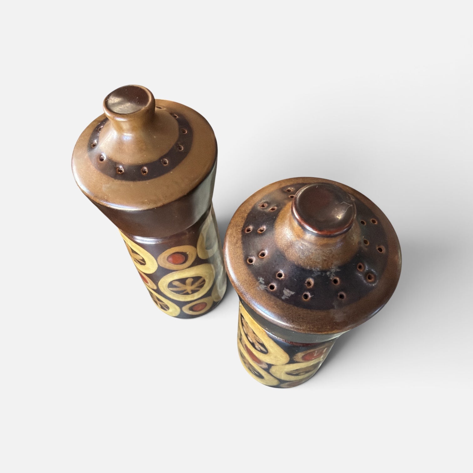 Denby Arabesque Set of Salt and Pepper Shakers (Set of 2)
