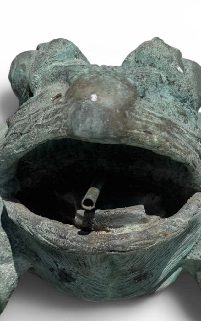 Large Bronze Toad Fountain Frog