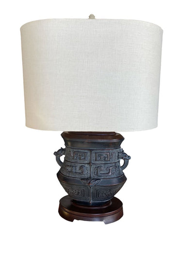 Vintage Asian Urn Mid-size Lamp